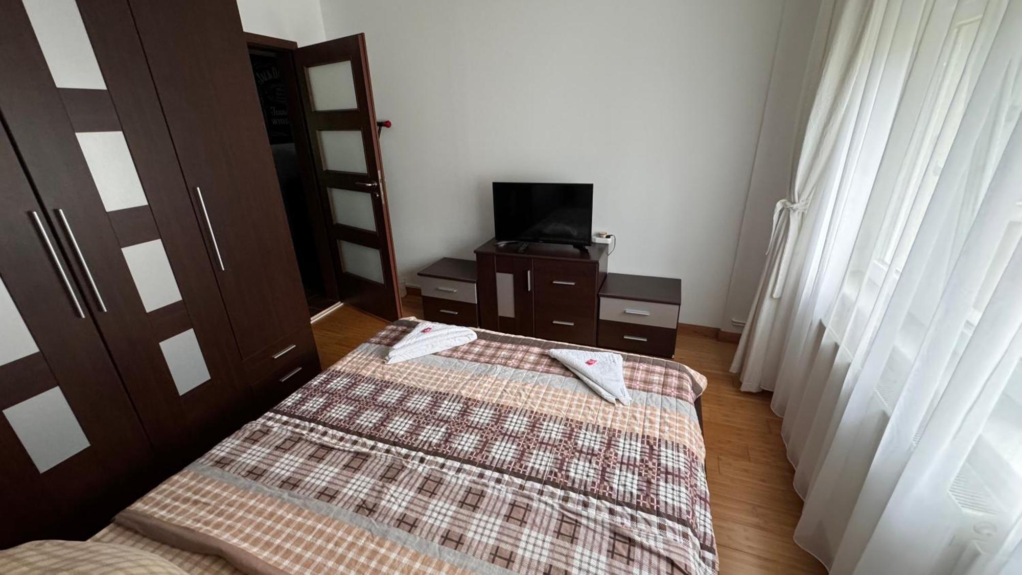 Apartament 3 Camere Otopeni Exterior photo